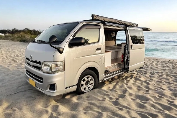 Hiace Interior Height & Wheel Arch Measurements | Camper Layout Guide