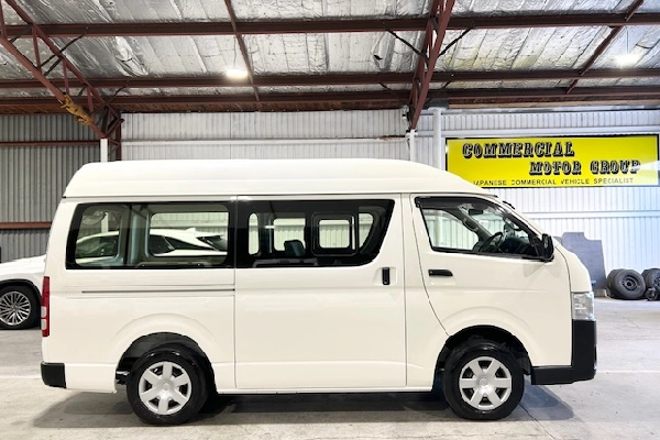 Hiace High Roof 4WD – The Ultimate Toyota Campervan & Off-Road Touring Van