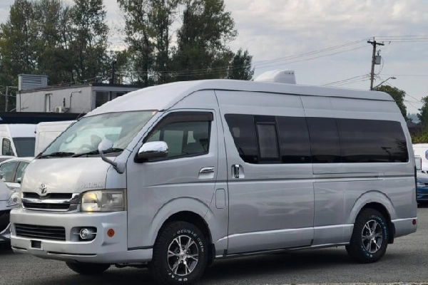 Toyota Hiace Specialist | Hiace 4WD & 4x4 Vans for Sale Across QLD, NSW & WA