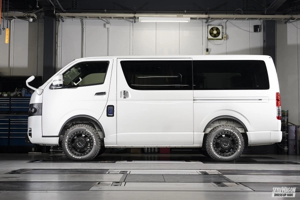 Hiace High Roof 4WD Sunshine Coast
