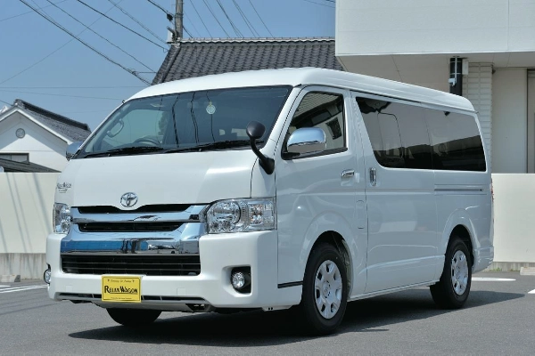 Hiace Van vs Ute QLD