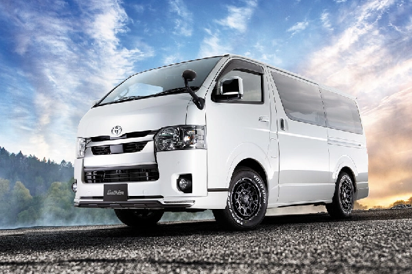 High Quality Japanese Vans Imported