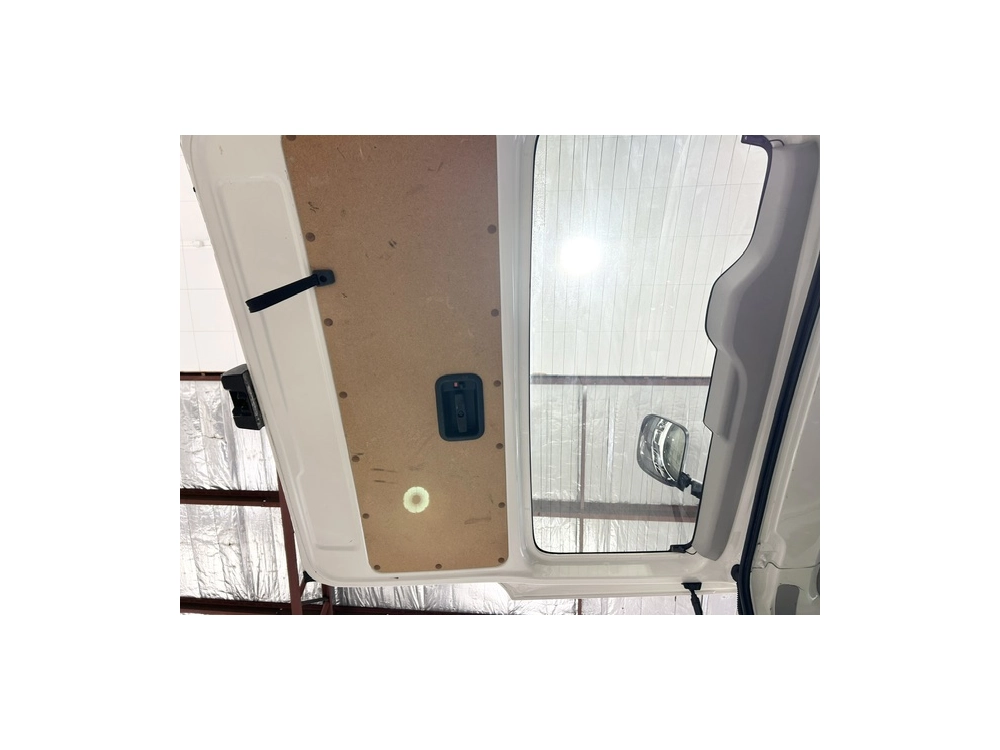 2021 Toyota Hiace Facelift Model =4X4= Rear Aircon! Dual Airbags! 