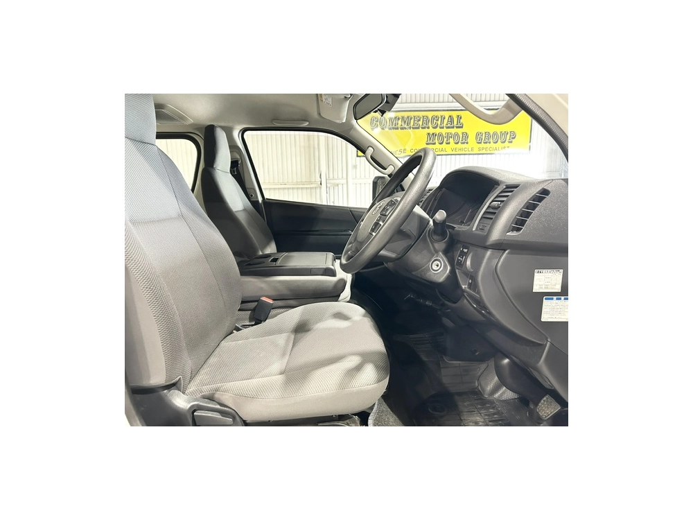 2021 Toyota Hiace Facelift Model =4X4= Rear Aircon! Dual Airbags! 
