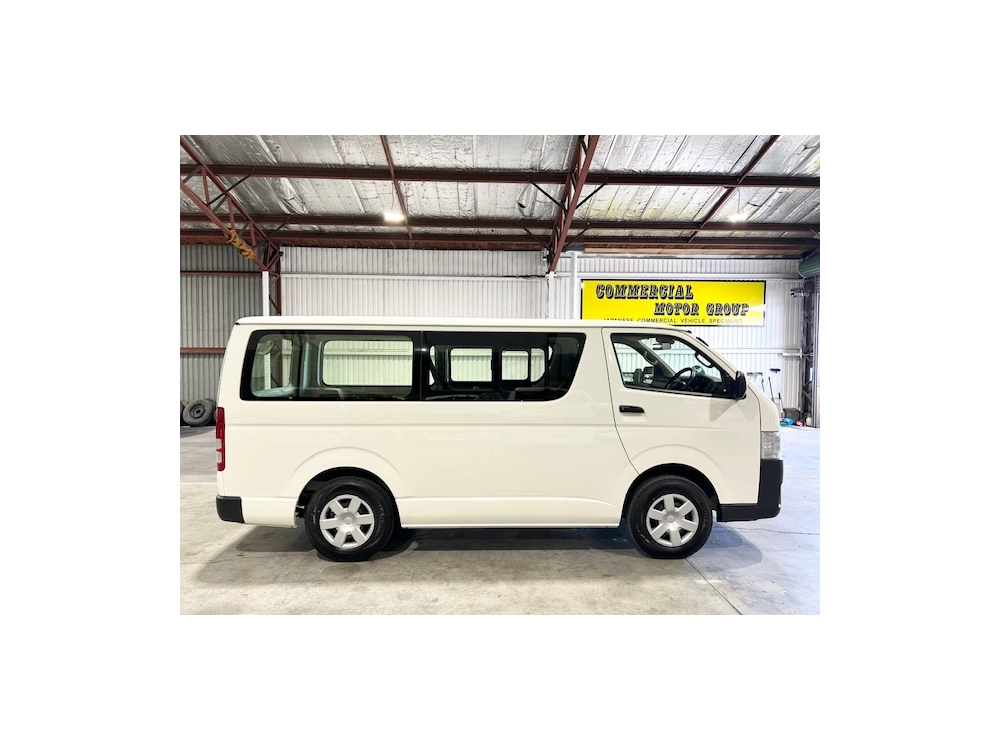 2021 Toyota Hiace FACELIFT- 6SEATS - 4WD - Coming Soon -