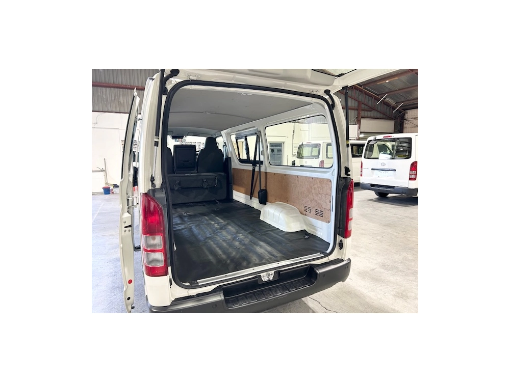 2021 Toyota Hiace FACELIFT- 6SEATS - 4WD - Coming Soon -