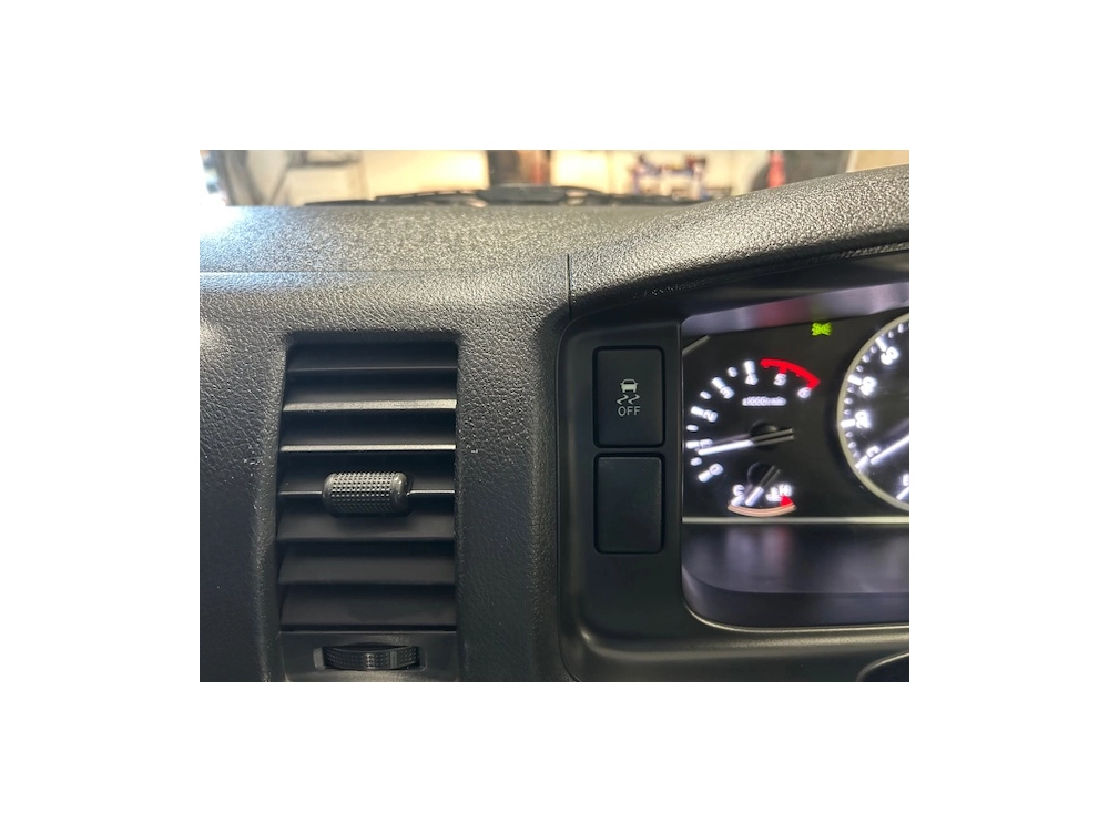 2021 Toyota Hiace FACELIFT- 6SEATS - 4WD - Coming Soon -