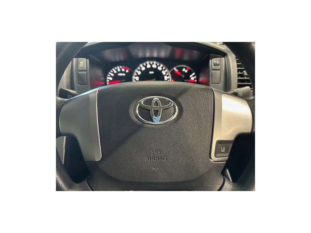 2019 Toyota Hiace 6 SEATERS 100km Only
