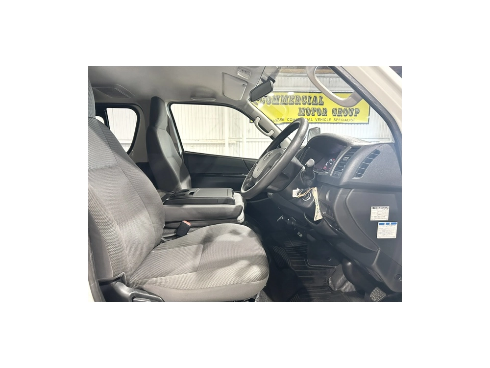 2019 Toyota Hiace =4X4= Rear Aircon!! 3/6/9 Seaters