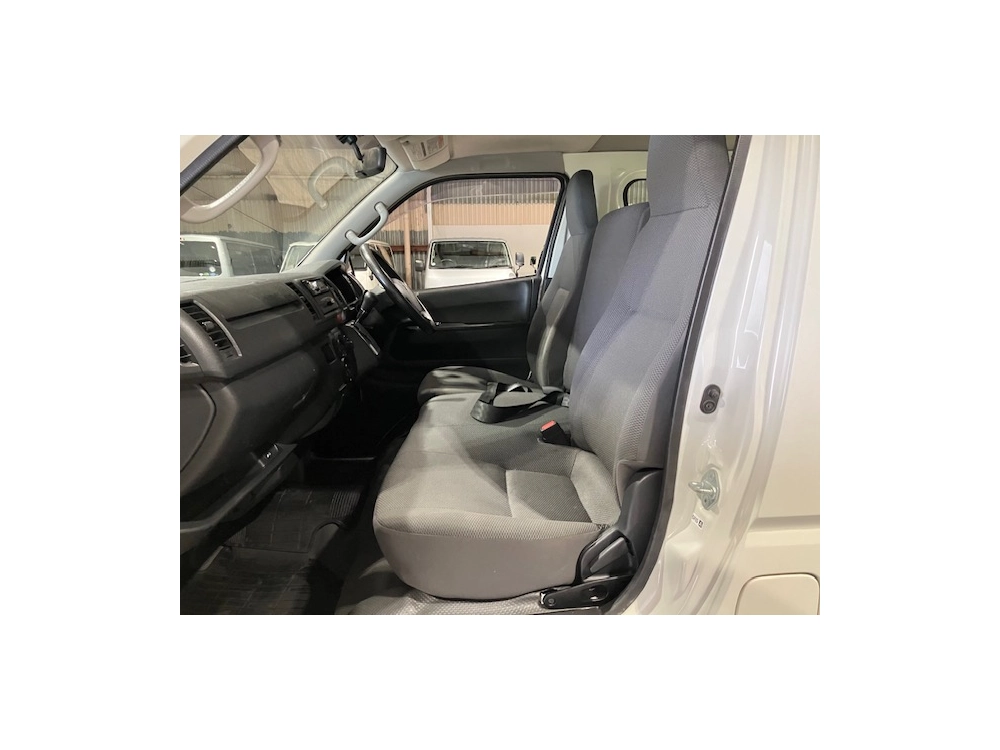 2018 Toyota Hiace LWB ++ Rare 4WD ++ **$4500 REDUCED** 