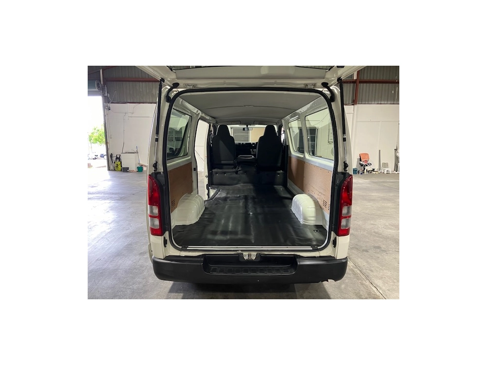 2018 Toyota Hiace LWB ++ Rare 4WD ++ **$4500 REDUCED** 
