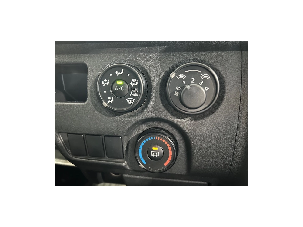 2016 Toyota Hiace *ONLY 103kms* FINANCIAL YEAR SALE $4200 REDUCED$