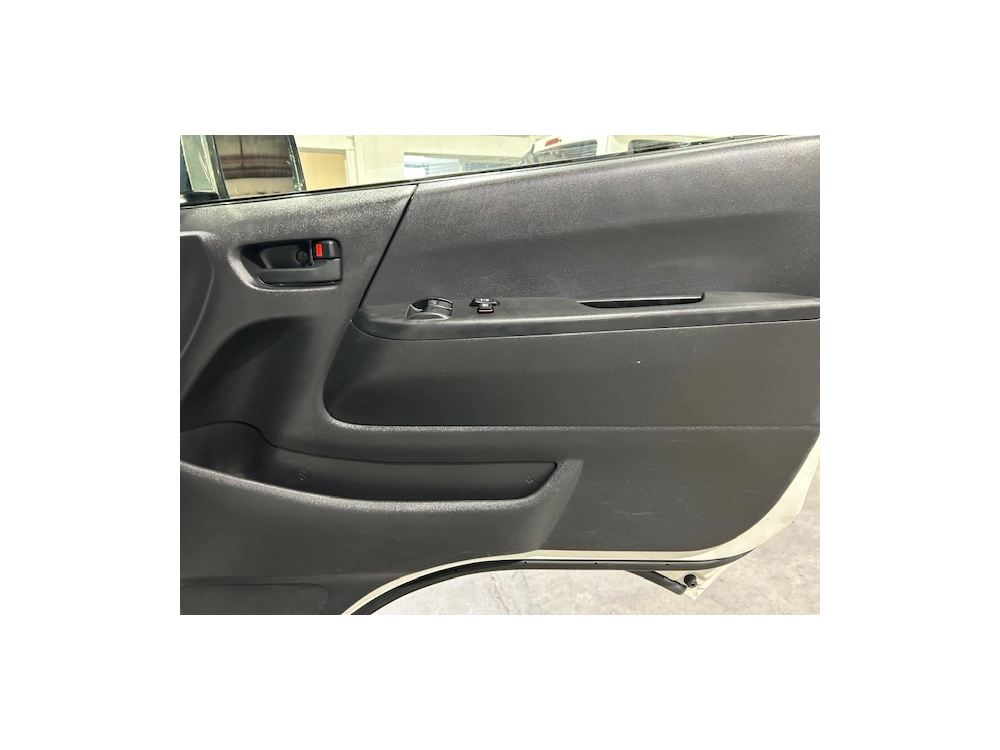 2016 Toyota Hiace *ONLY 103kms* FINANCIAL YEAR SALE $4200 REDUCED$