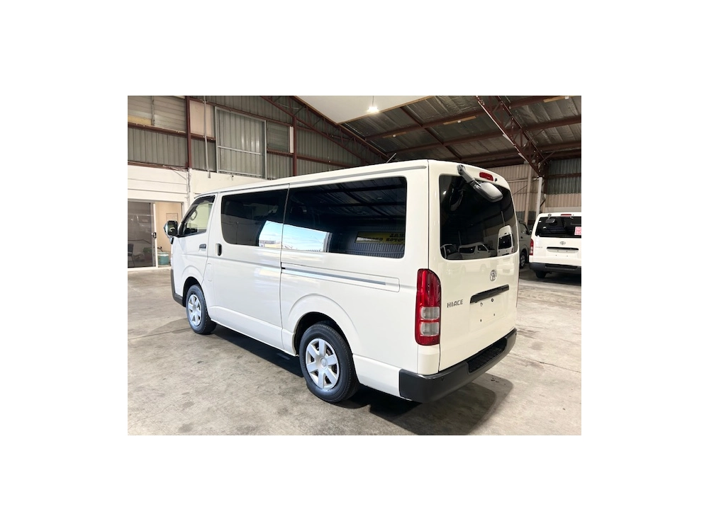 2016 Toyota Hiace *ONLY 103kms* FINANCIAL YEAR SALE $4200 REDUCED$