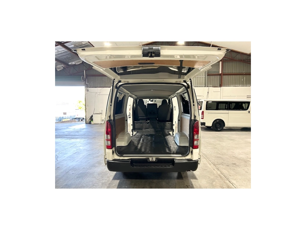 2016 Toyota Hiace *ONLY 103kms* FINANCIAL YEAR SALE $4200 REDUCED$