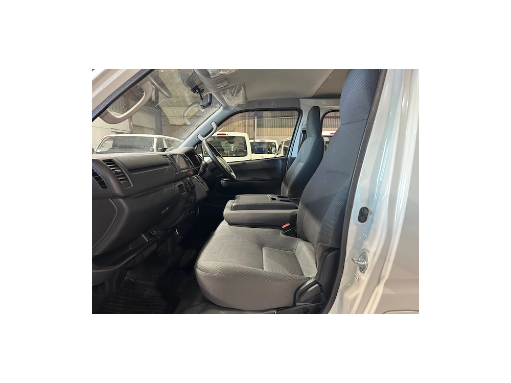 2020 Toyota Hiace =4X4= SOLD 