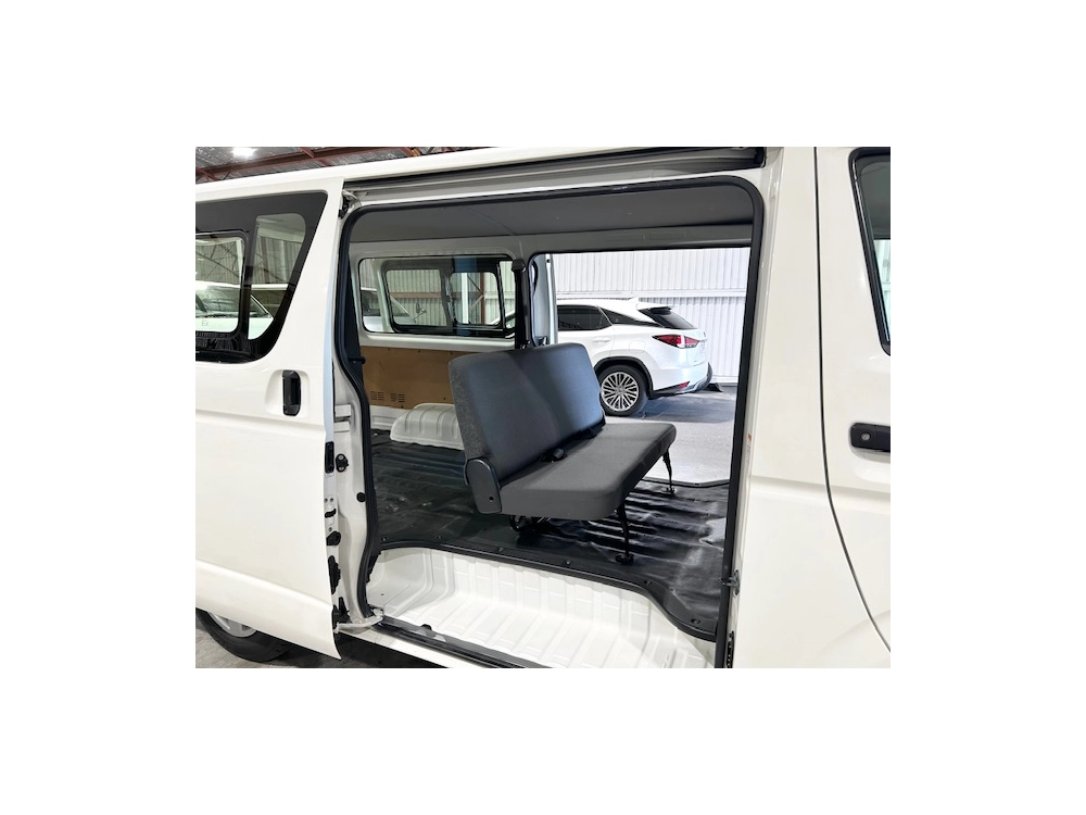 2019 Toyota Hiace == Only 103kms ==