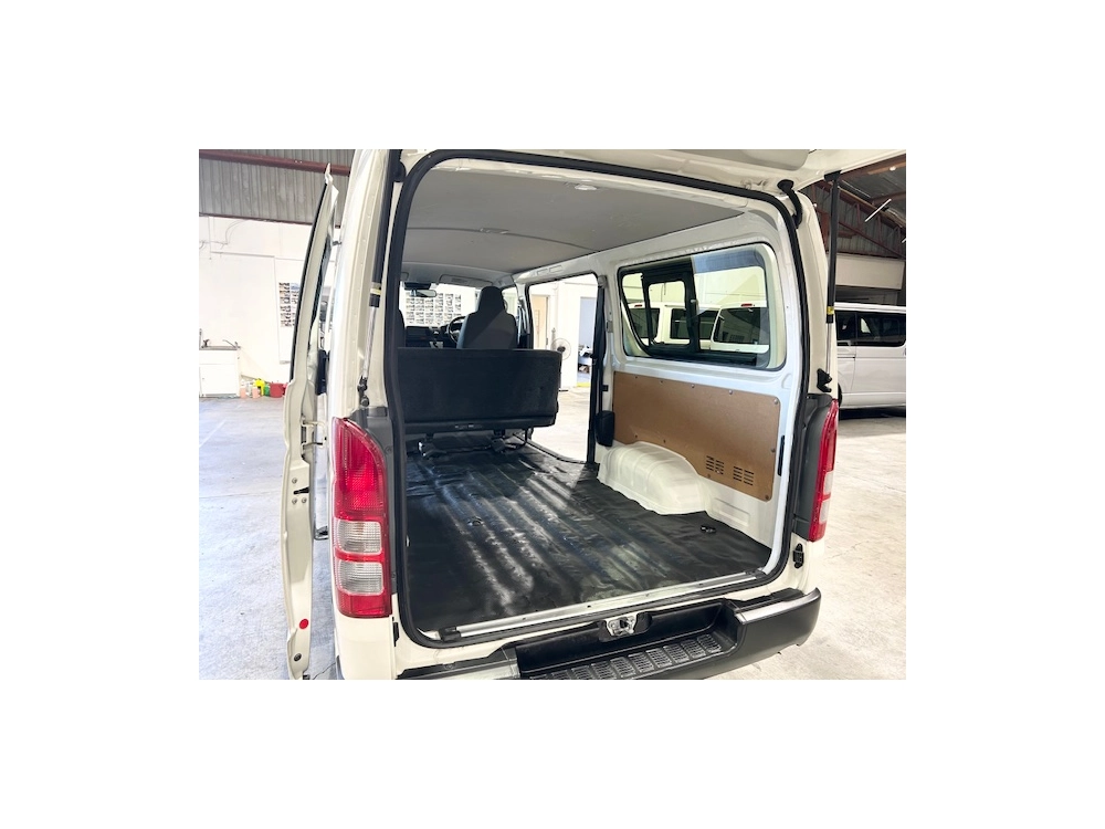 2019 Toyota Hiace == Only 103kms ==