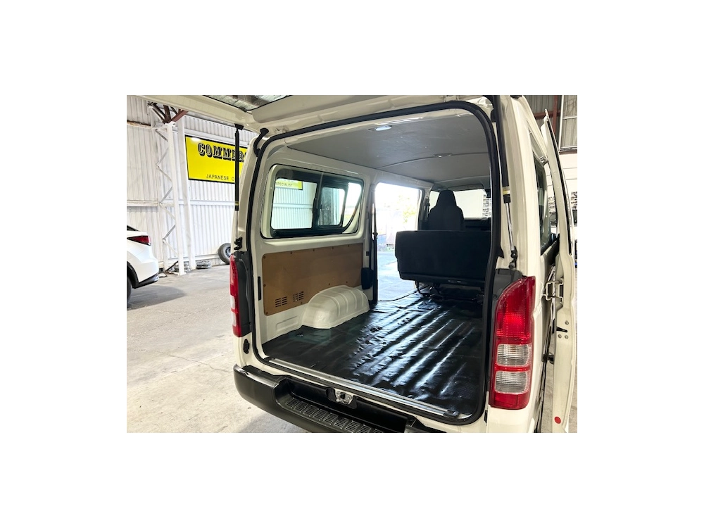 2019 Toyota Hiace == Only 103kms ==