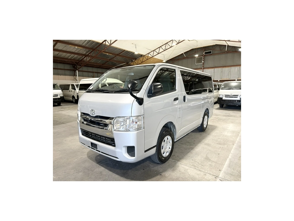 2020 Toyota Hiace =4X4= Luxury GL Package_$1000 Discounted for Fuel