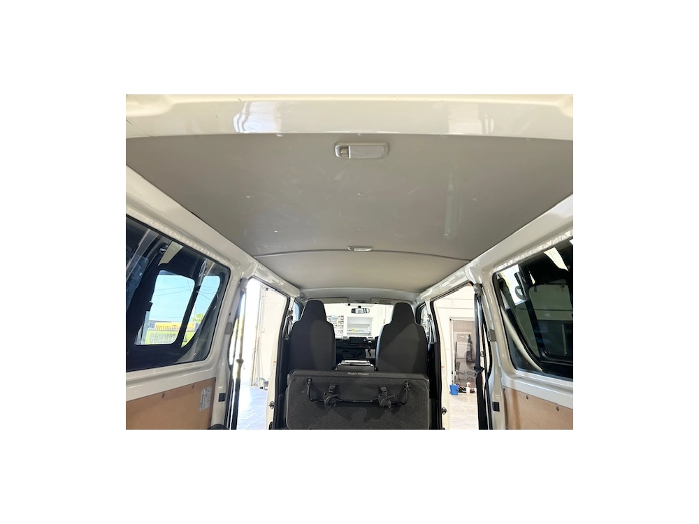 2020 Toyota Hiace ==FULL TIME 4WD== 2.8L DIESEL