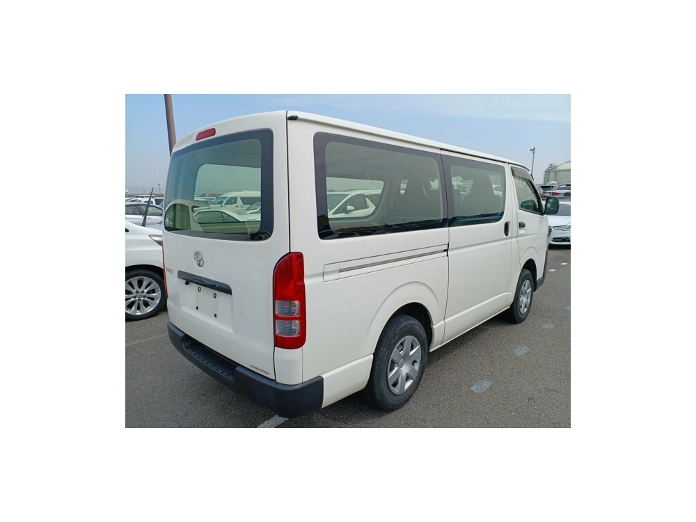 2021 Toyota Hiace 4x4 DIESEL TURBO