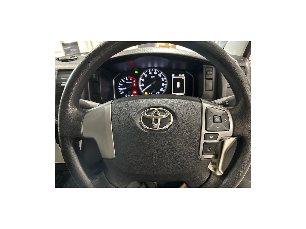 2021 Toyota Hiace ** 4WD 4WD 4WD ** LATEST FACELIFT MODEL +++$4000 REDUCED+++