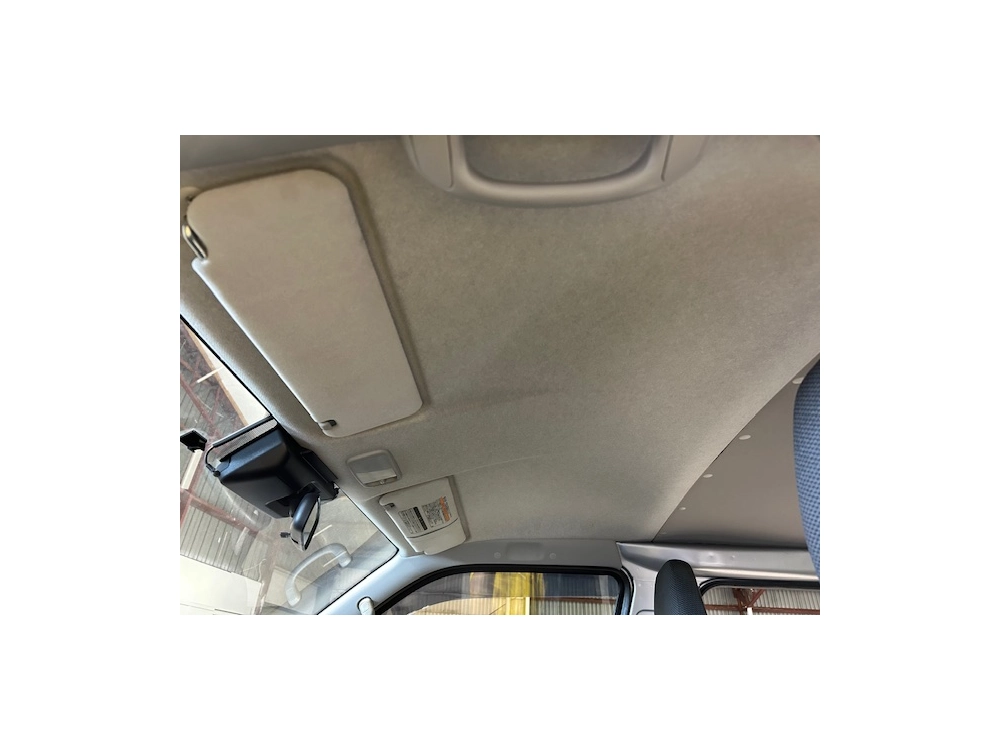 2019 Toyota Hiace ==FULL TIME 4WD - ONLY 117km==