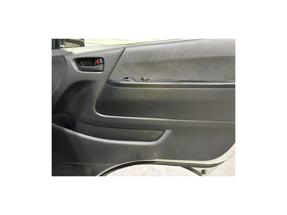 2019 Toyota Hiace ==FULL TIME 4WD - ONLY 117km==