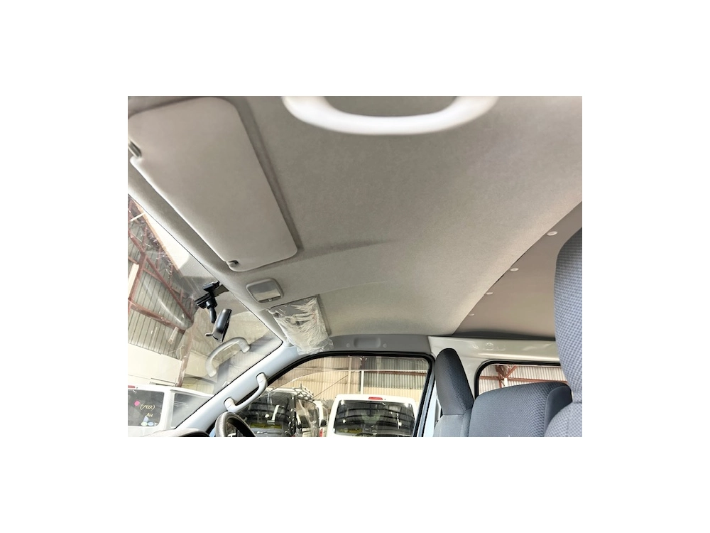 2020 Toyota Hiace ==4x4 4x4 4x4== Super Low 105kms