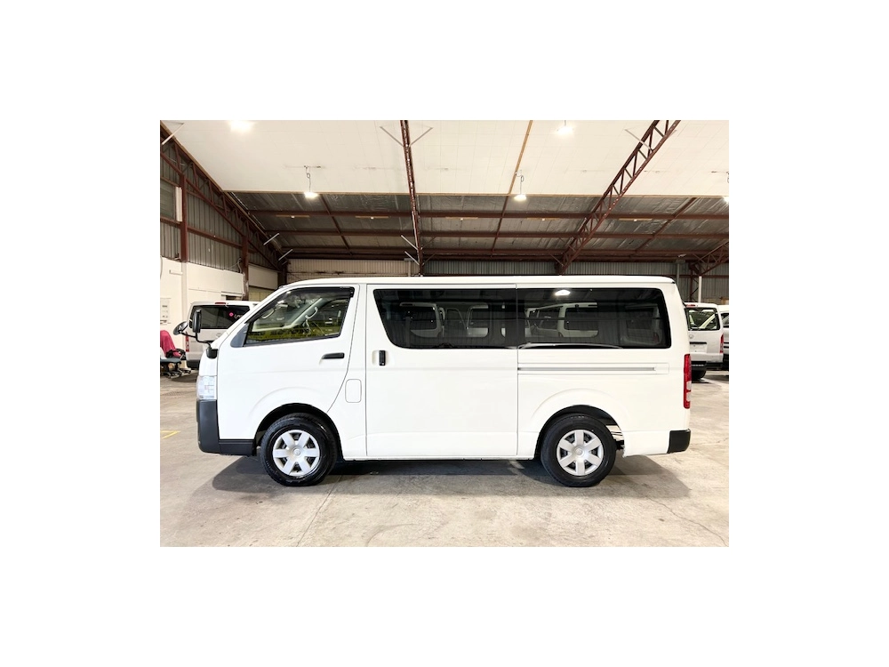 2020 Toyota Hiace ==4x4 4x4 4x4== Super Low 105kms