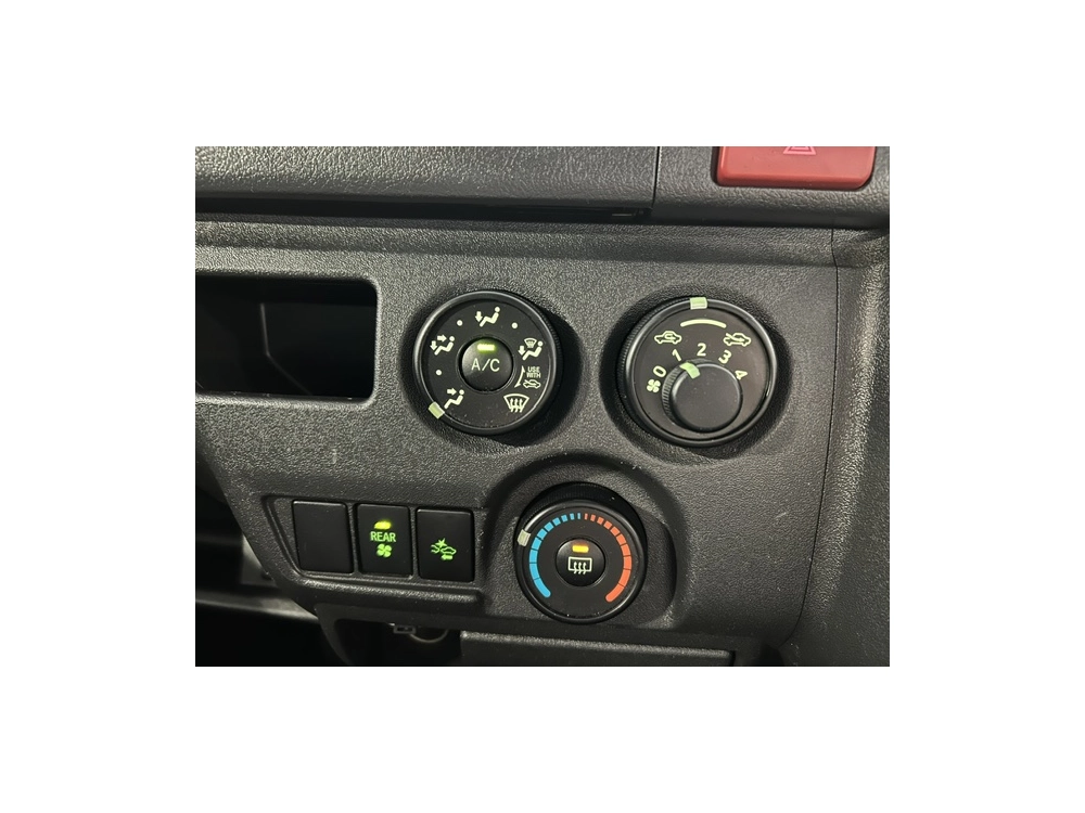 2021 Toyota Hiace Facelift Model =2WD= 6 Seaters_Rear Aircon