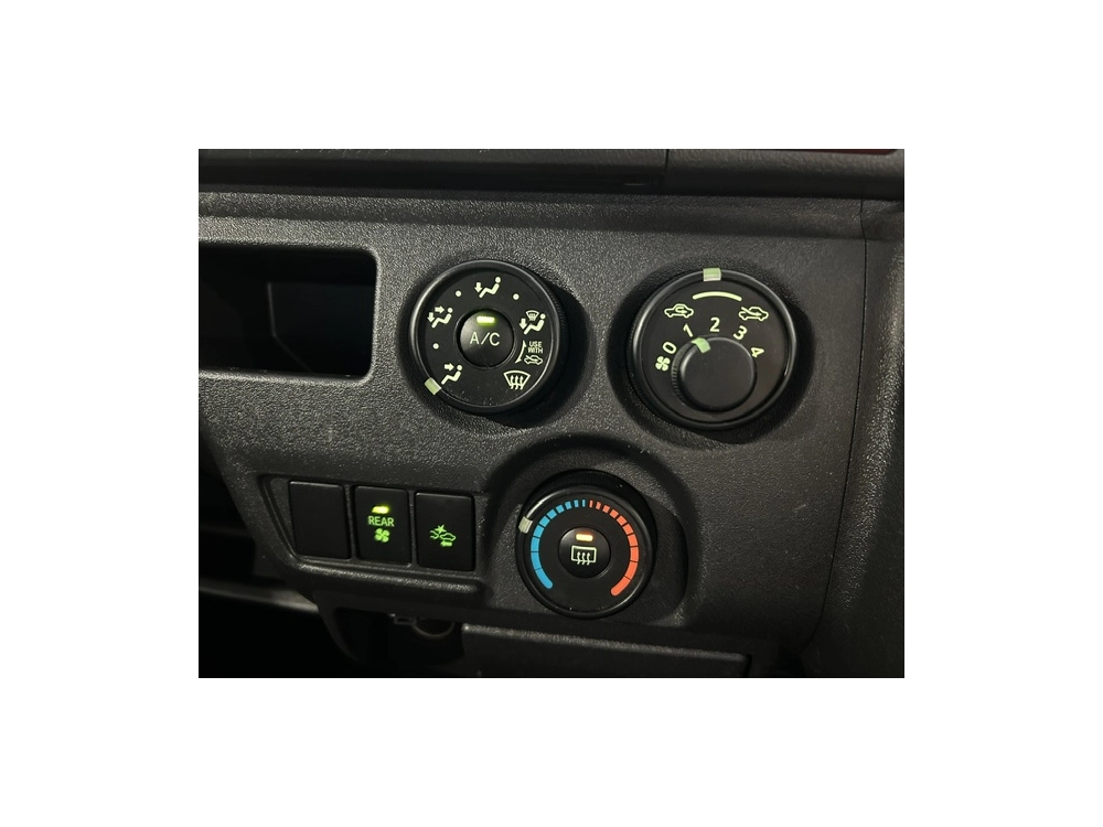 2021 Toyota Hiace Facelift Model =2WD= 6 Seaters_Rear Aircon