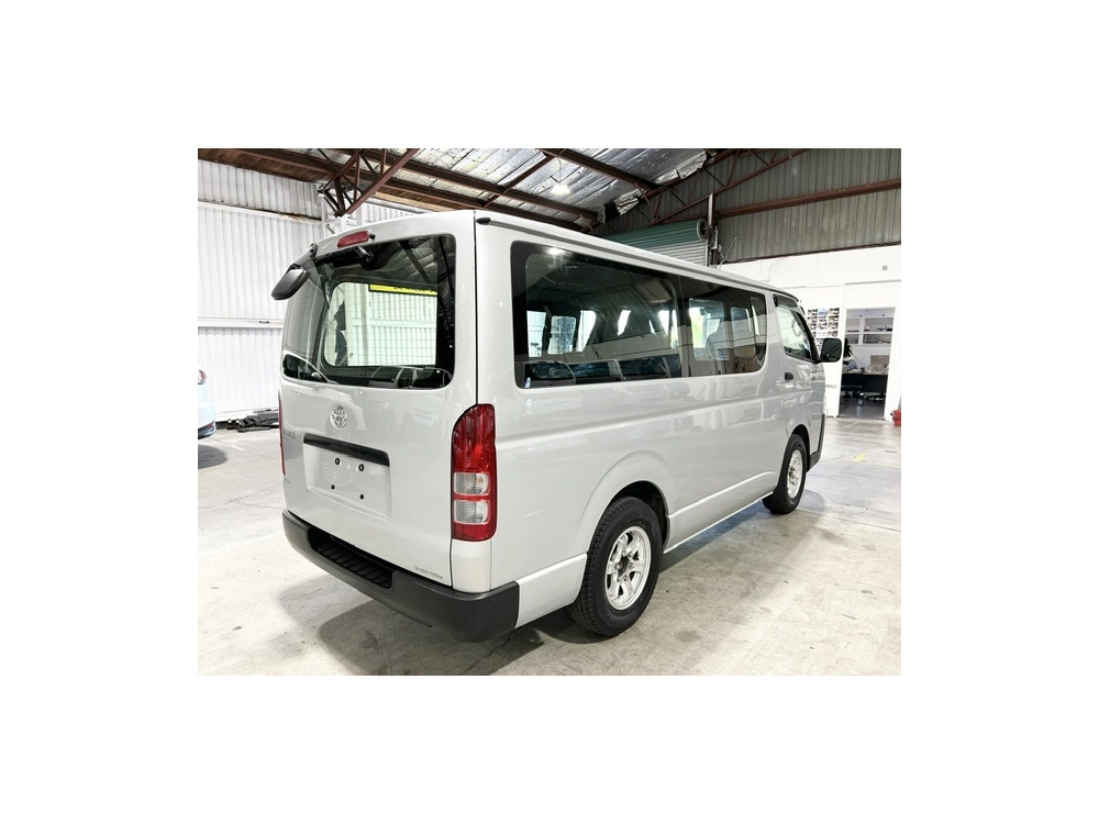 2021 Toyota Hiace Facelift Model =2WD= 6 Seaters_Rear Aircon
