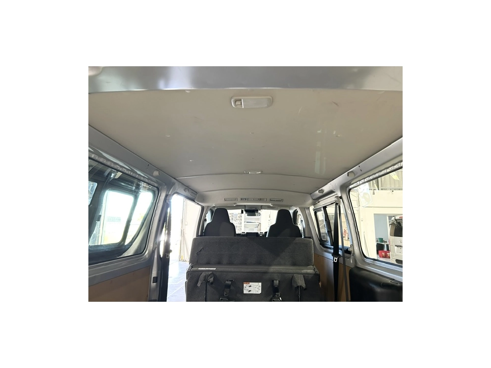 2021 Toyota Hiace Facelift Model =2WD= 6 Seaters_Rear Aircon