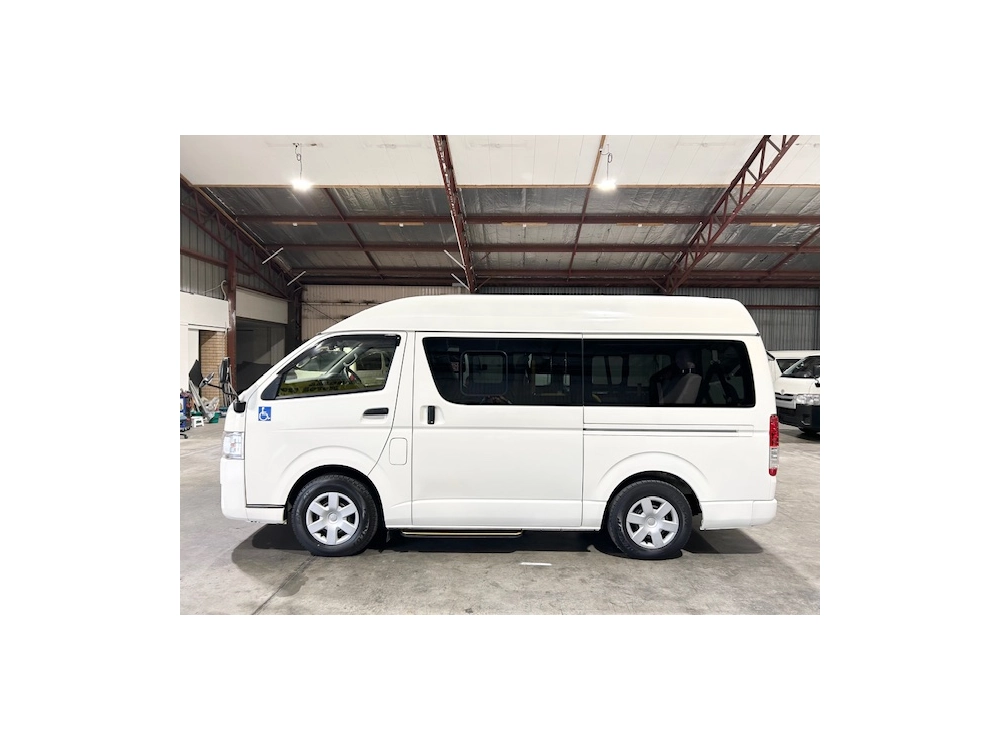 2017 Toyota Hiace HIGHROOF * FINANCIAL YEAR SALE* $5000 REDUCED$
