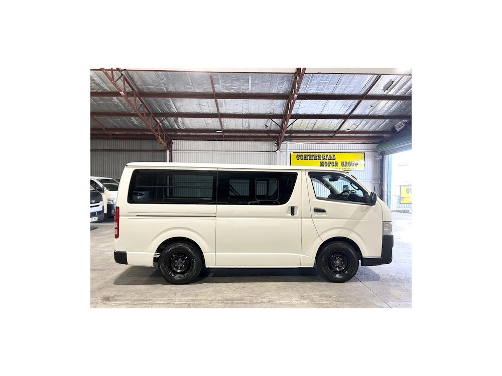 2018 Toyota Hiace LWB ***$4100 REDUCED*** 6 SEATERS / TIMBER FLOOR!