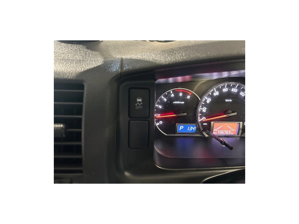 2018 Toyota Hiace LWB ***$4100 REDUCED*** 6 SEATERS / TIMBER FLOOR!