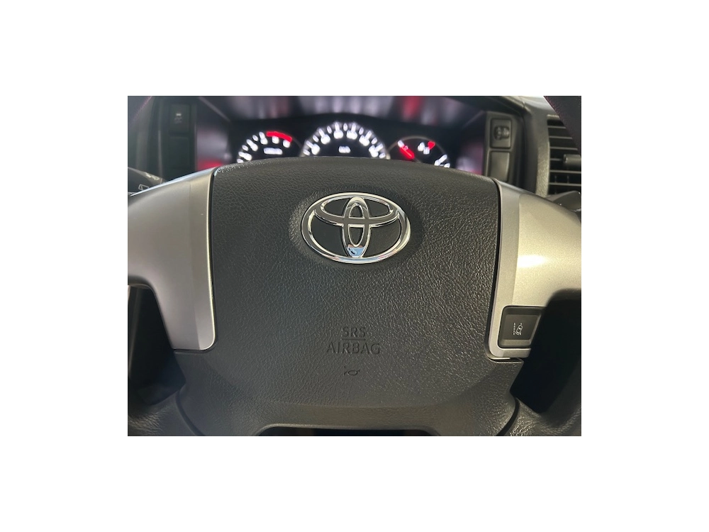 2018 Toyota Hiace LWB ***$4100 REDUCED*** 6 SEATERS / TIMBER FLOOR!