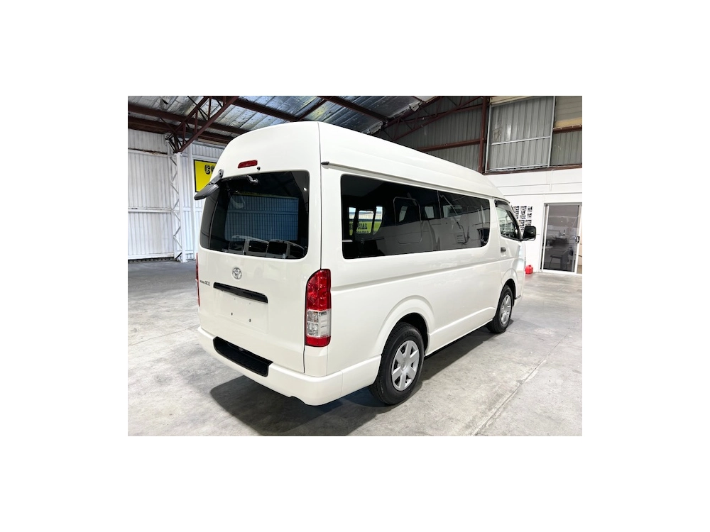 2017 Toyota Hiace *HIGHROOF* FINANCIAL YEAR SALE $5000 REDUCED$$