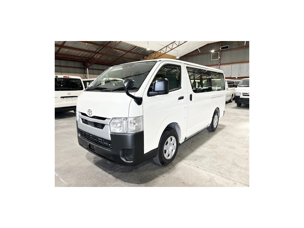 2020 Toyota Hiace =4x4= Dual Airbags ** FULL OPTION **