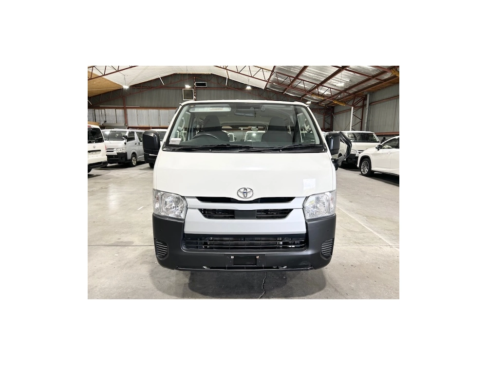 2020 Toyota Hiace =4x4= Dual Airbags ** FULL OPTION **