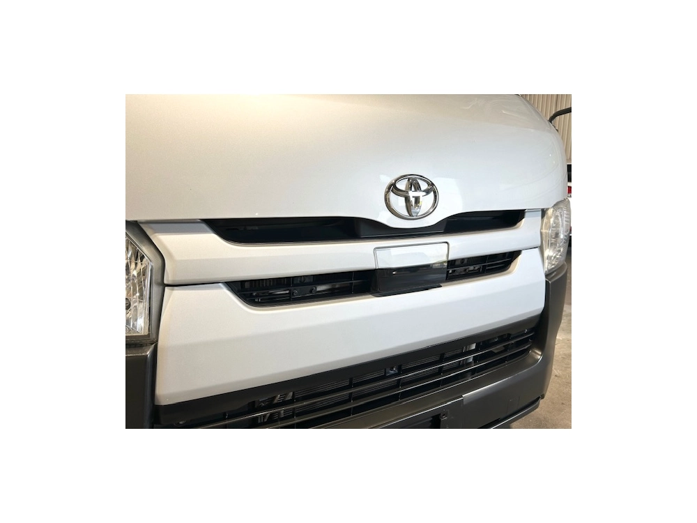 2020 Toyota Hiace === 6 Seaters ===