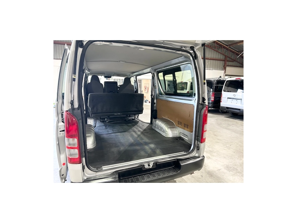 2020 Toyota Hiace === 6 Seaters ===
