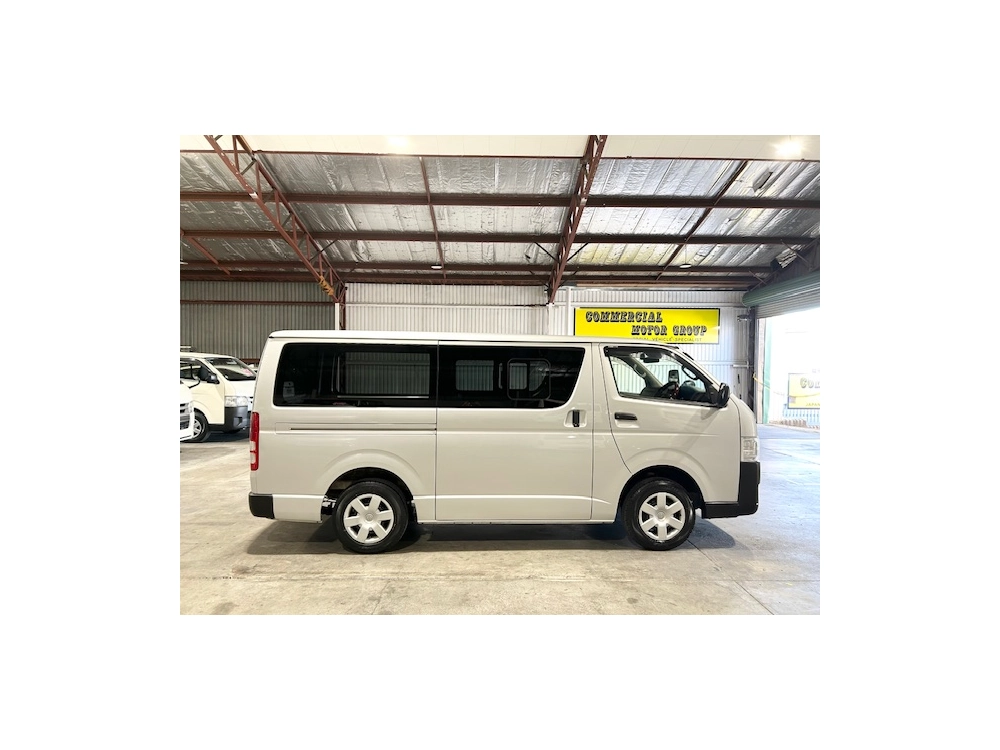 2020 Toyota Hiace $4000 REDUCED**