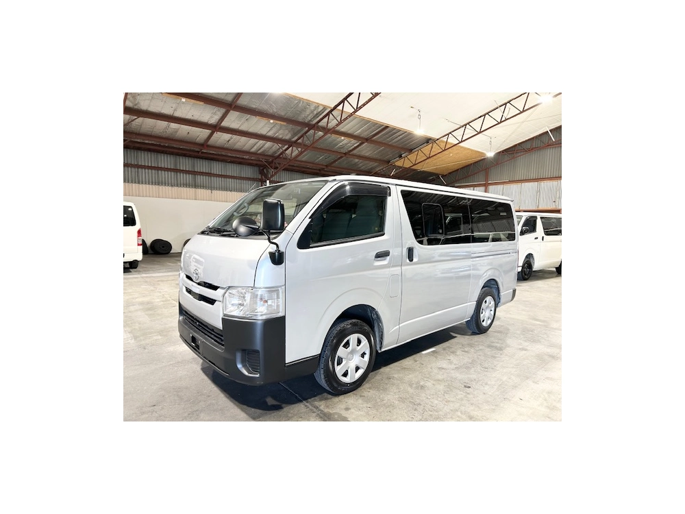 2020 Toyota Hiace $4000 REDUCED**