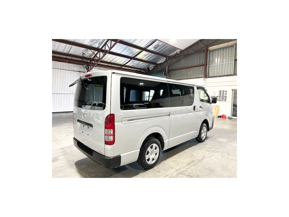 2020 Toyota Hiace $4000 REDUCED**