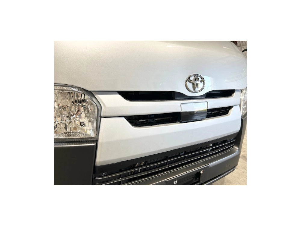 2020 Toyota Hiace $4000 REDUCED**