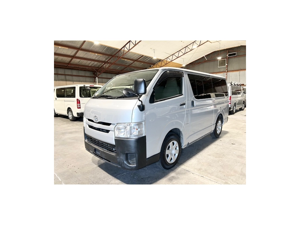 2015 Toyota Hiace =4X4= 