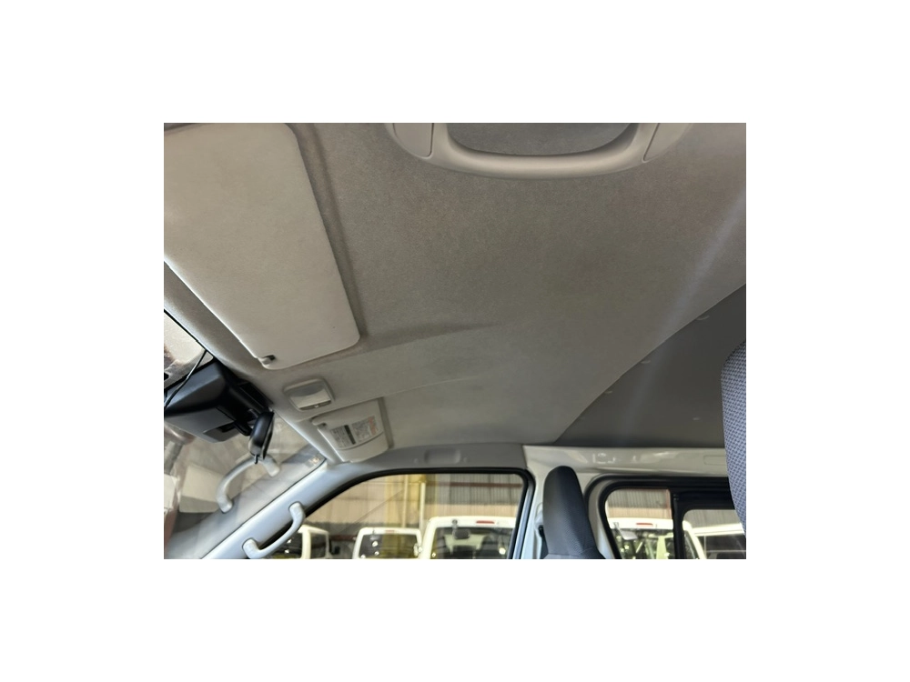 2020 =4X4= FACELIFT Model Toyota Hiace 6 Seater **MID YEAR SUPER SALE** 